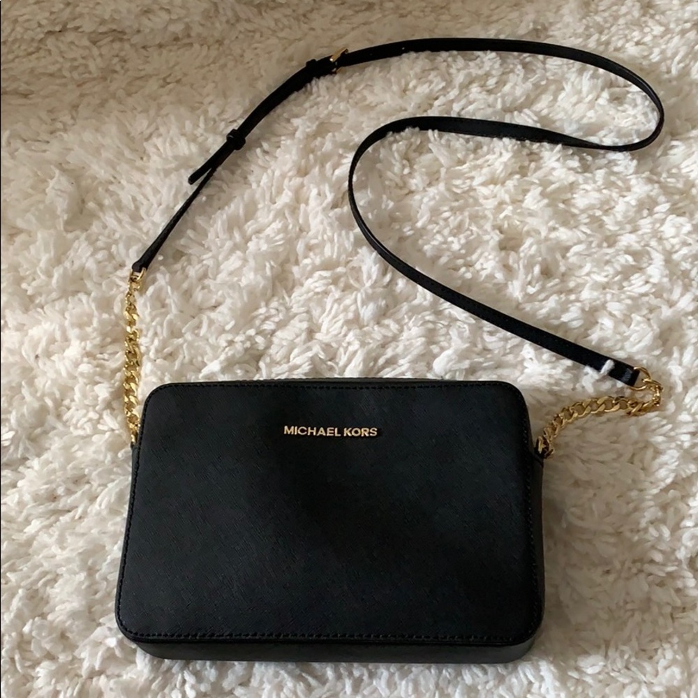 Michael Kors Jet Set Crossbody